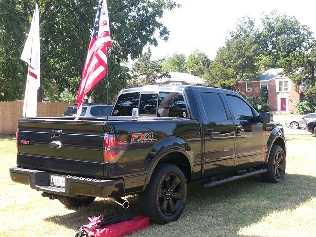 147796d1348496154t-easy-flag-mount-black_8415d9c579a5d022df2e88c1cdf599e8a8204184.jpg