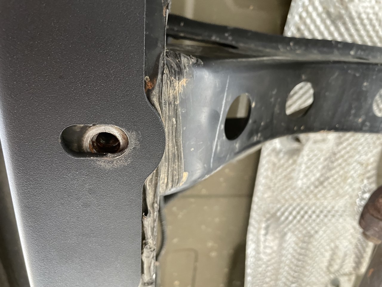 14mm bolt hole.jpg