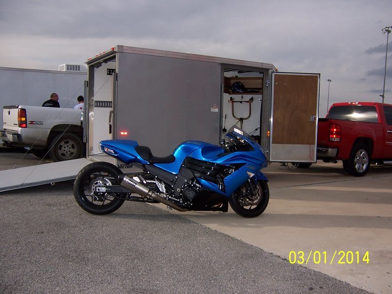 14R_beside_trailer.jpg