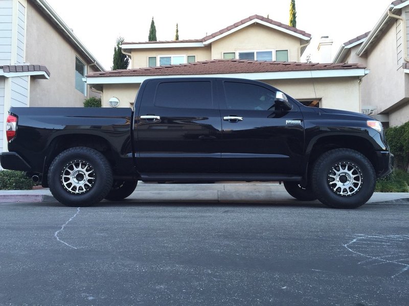 14TundraPlat4x4.jpg