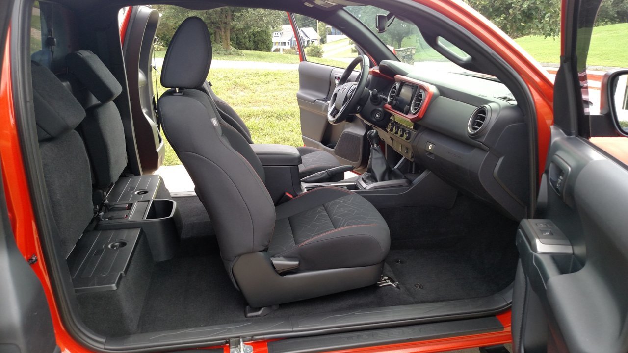 15 Right Interior.jpg