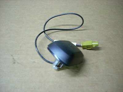 15286566-BuickGmcChevyPontiacHummer-Digital-Audio-Antenna.jpg