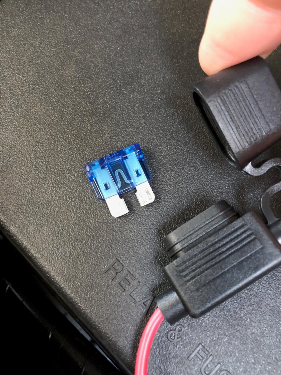 15A fuse.jpg