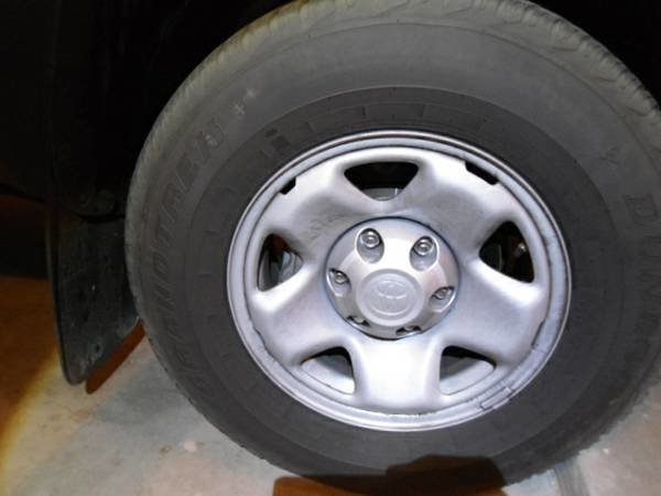 16 Inch Toyota Wheels that I bought from Patrick (2).jpg