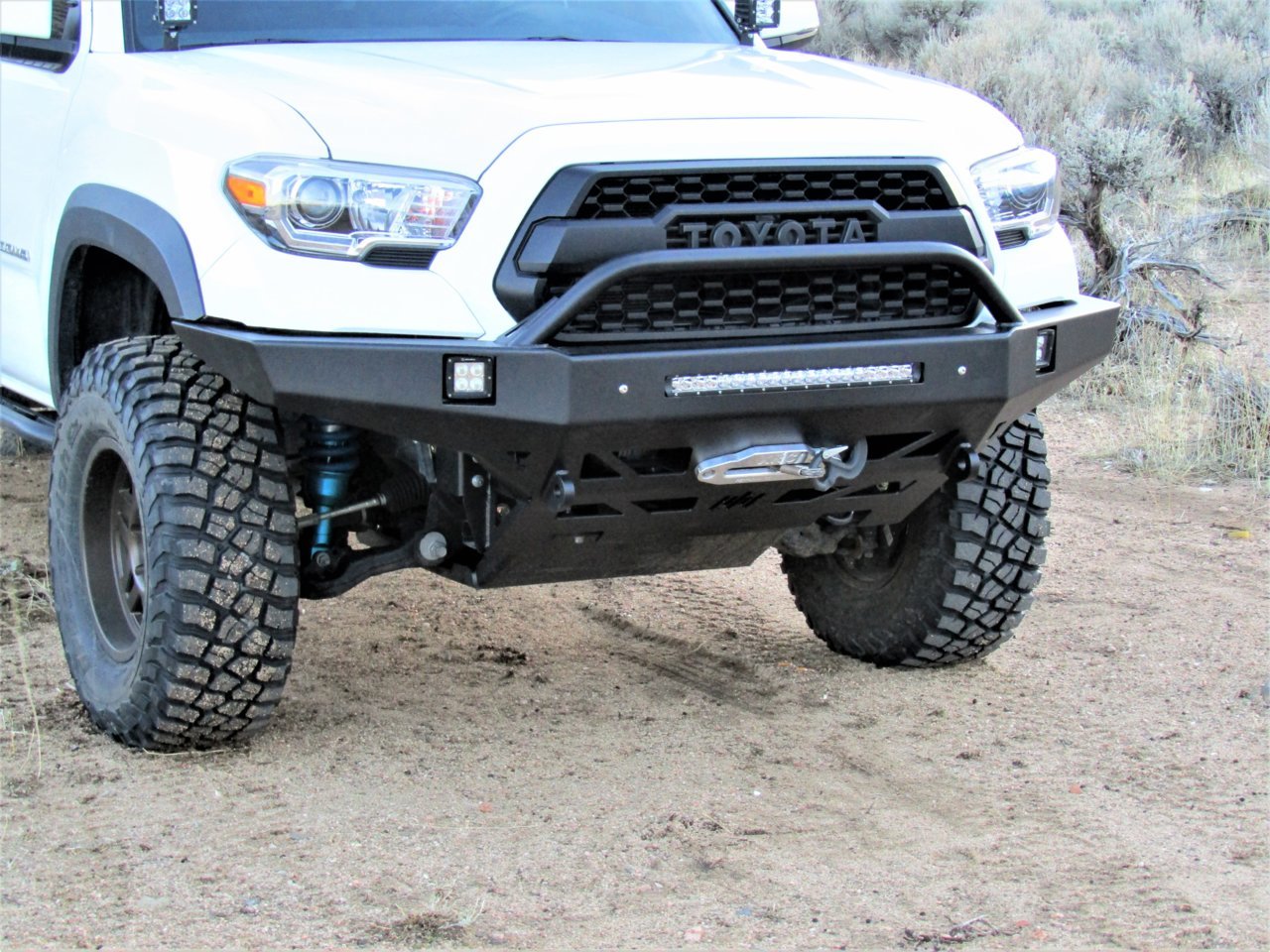 1619 Taco front 3.jpg