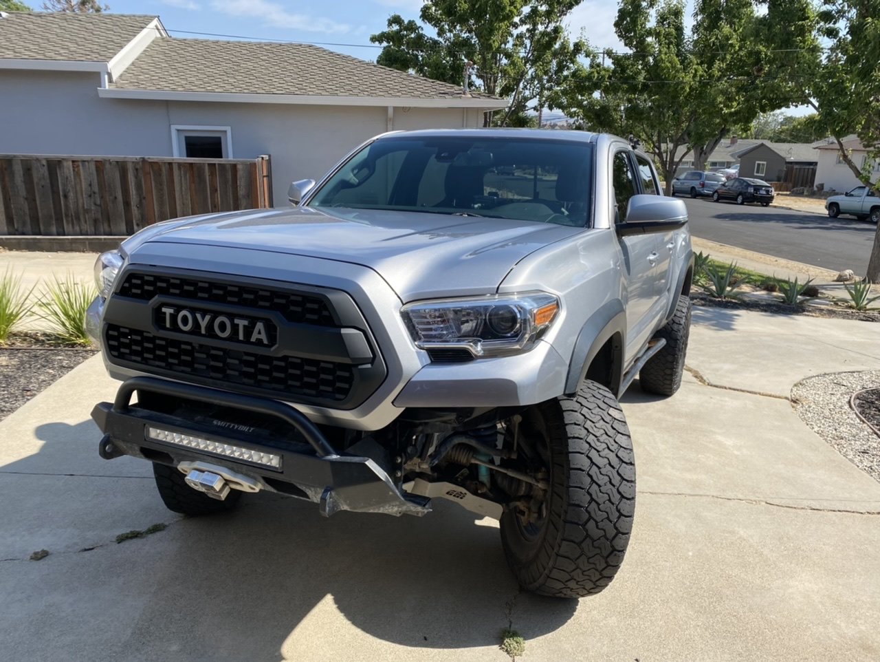 SOLD—Southern Style Off-Road Slimline Tacoma Bumper with Lightbar— BAY ...