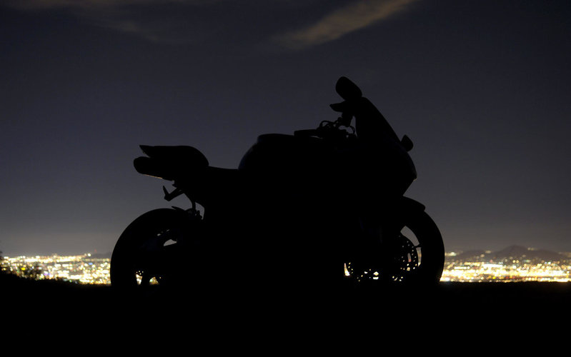 1680x1050_nightbike.jpg