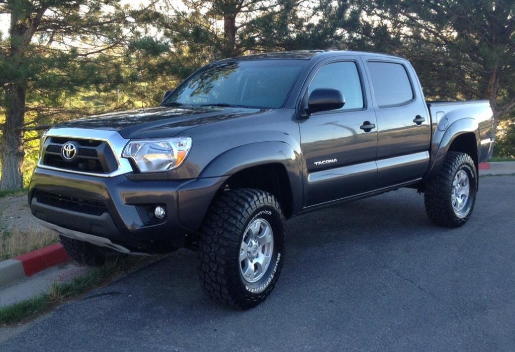 3" lift with stock rims pics | Page 8 | Tacoma World