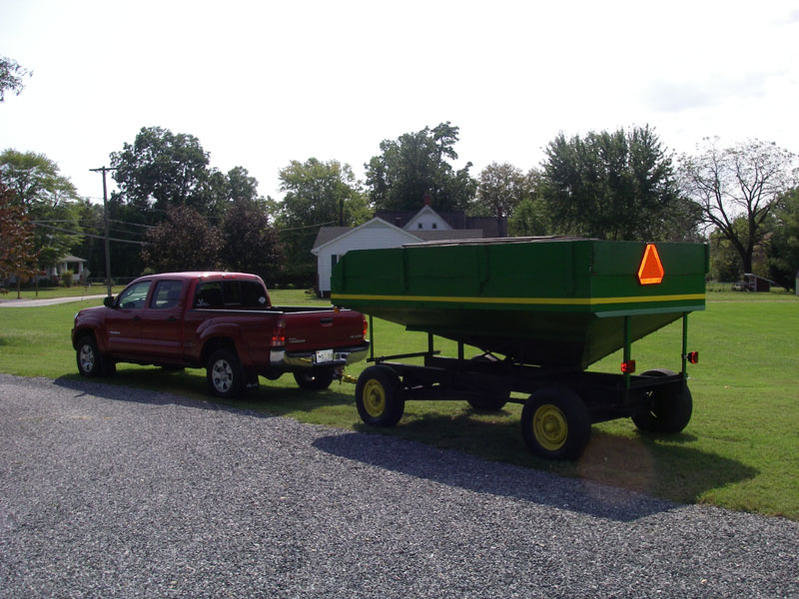 17-corn-wagon-001.web.jpg
