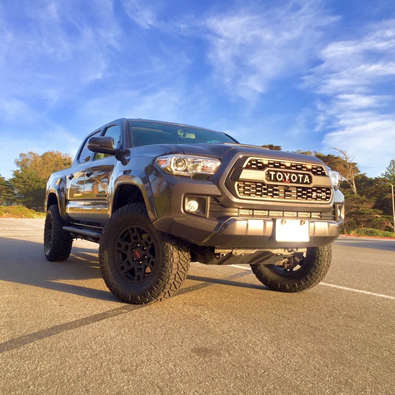 17 tacoma 2.jpg