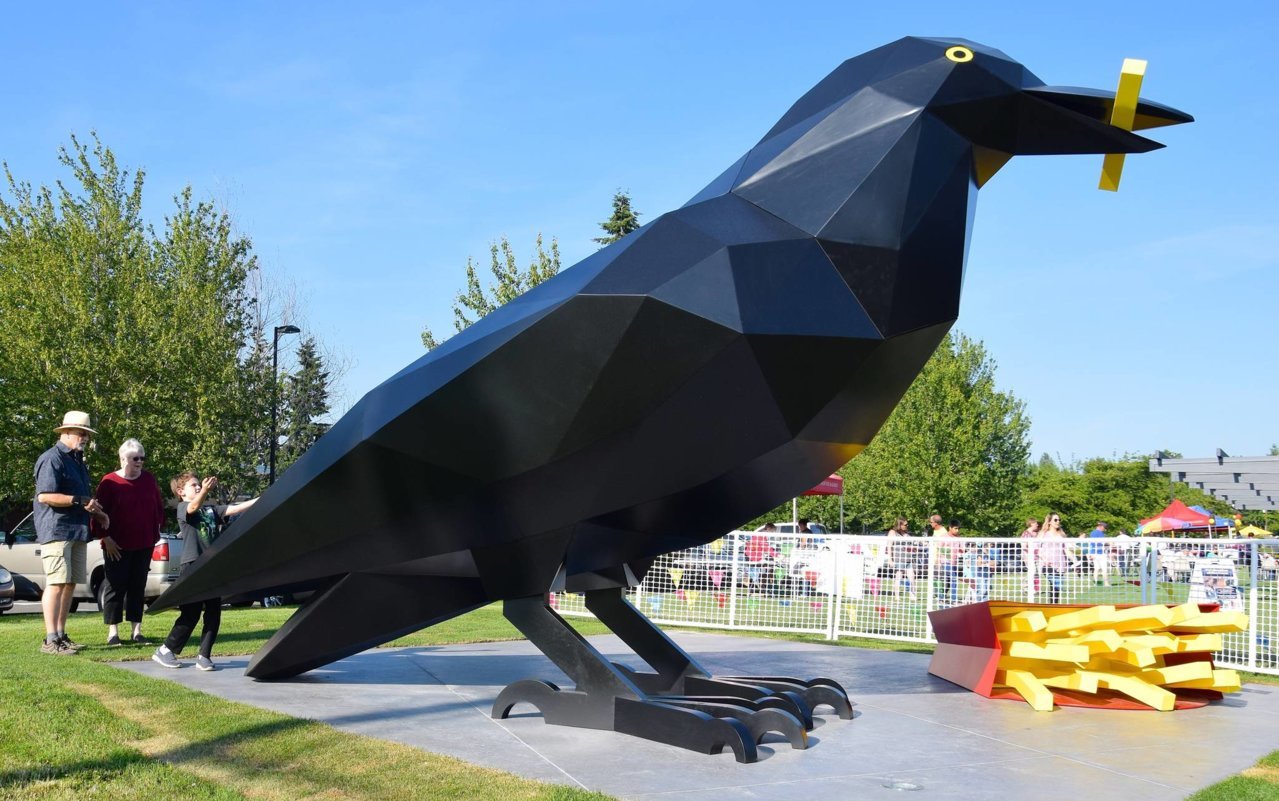 17101976_web1_190706-AUB-crow.jpg