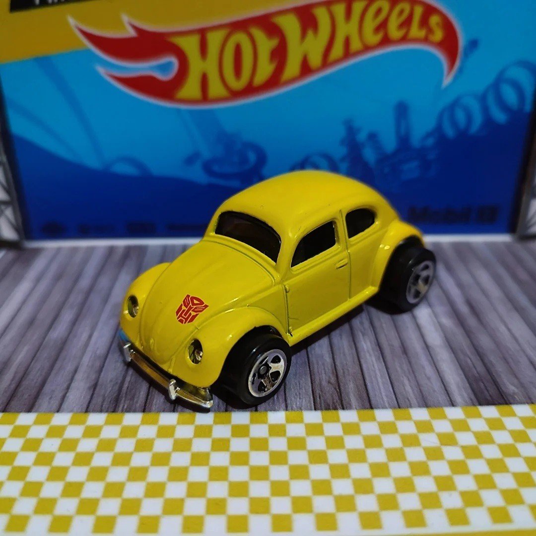 1714746402-i-got-the-bumblebee-v0-ffrezsdqsoxc1.jpg