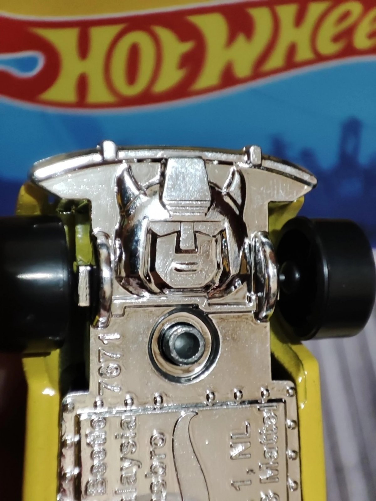 1714746402-i-got-the-bumblebee-v0-w9ib9tfrsoxc1.jpg