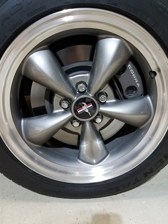 175lug.jpg