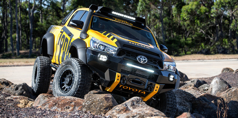 17_HiLux_Tonka_Concept_43.jpg