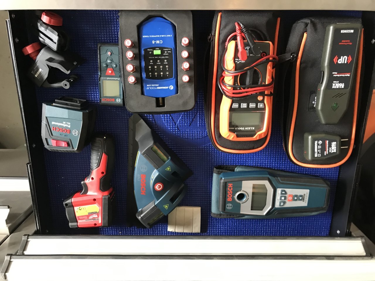 17A15F7B-1DAF-45DC-B2DB-FB4885785D36.jpg