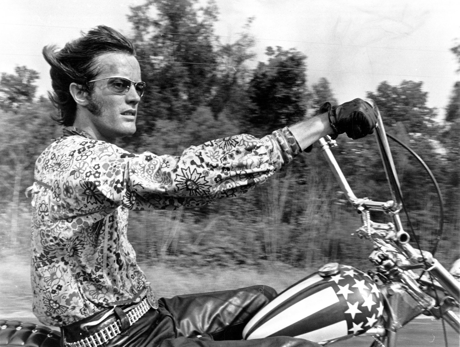 17Peterfonda-obit1-superJumbo-v2.jpg