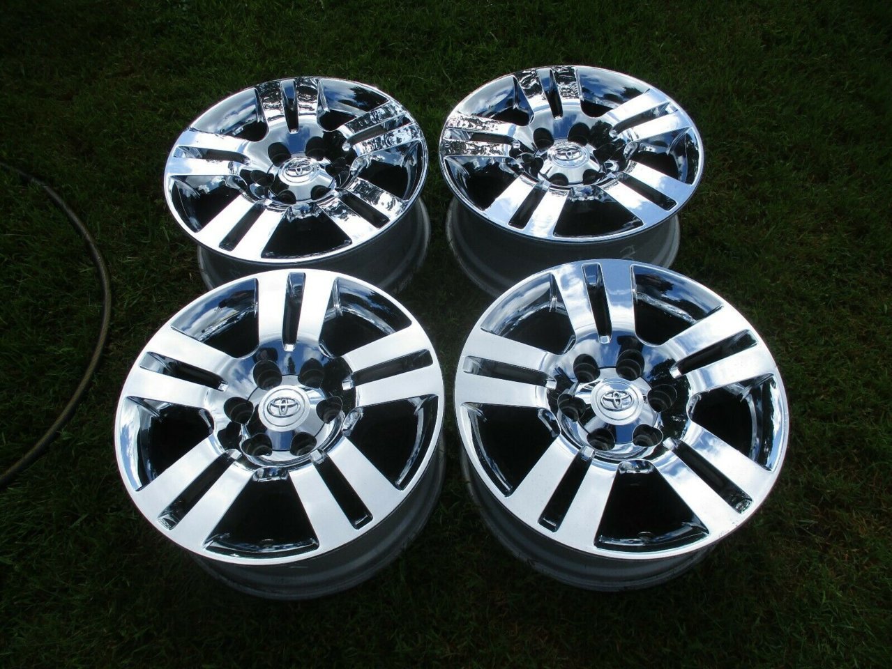 18 inch chrome OEM.jpg