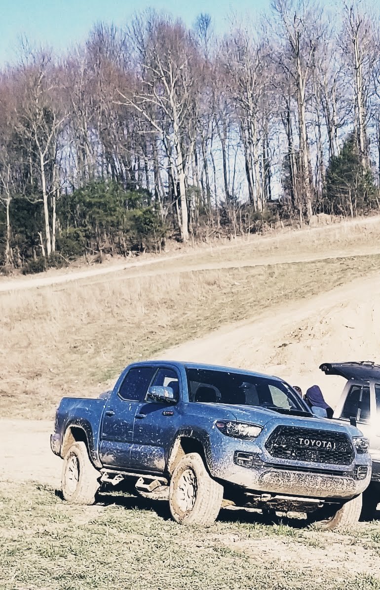 18 Taco Off Road Finish.jpg