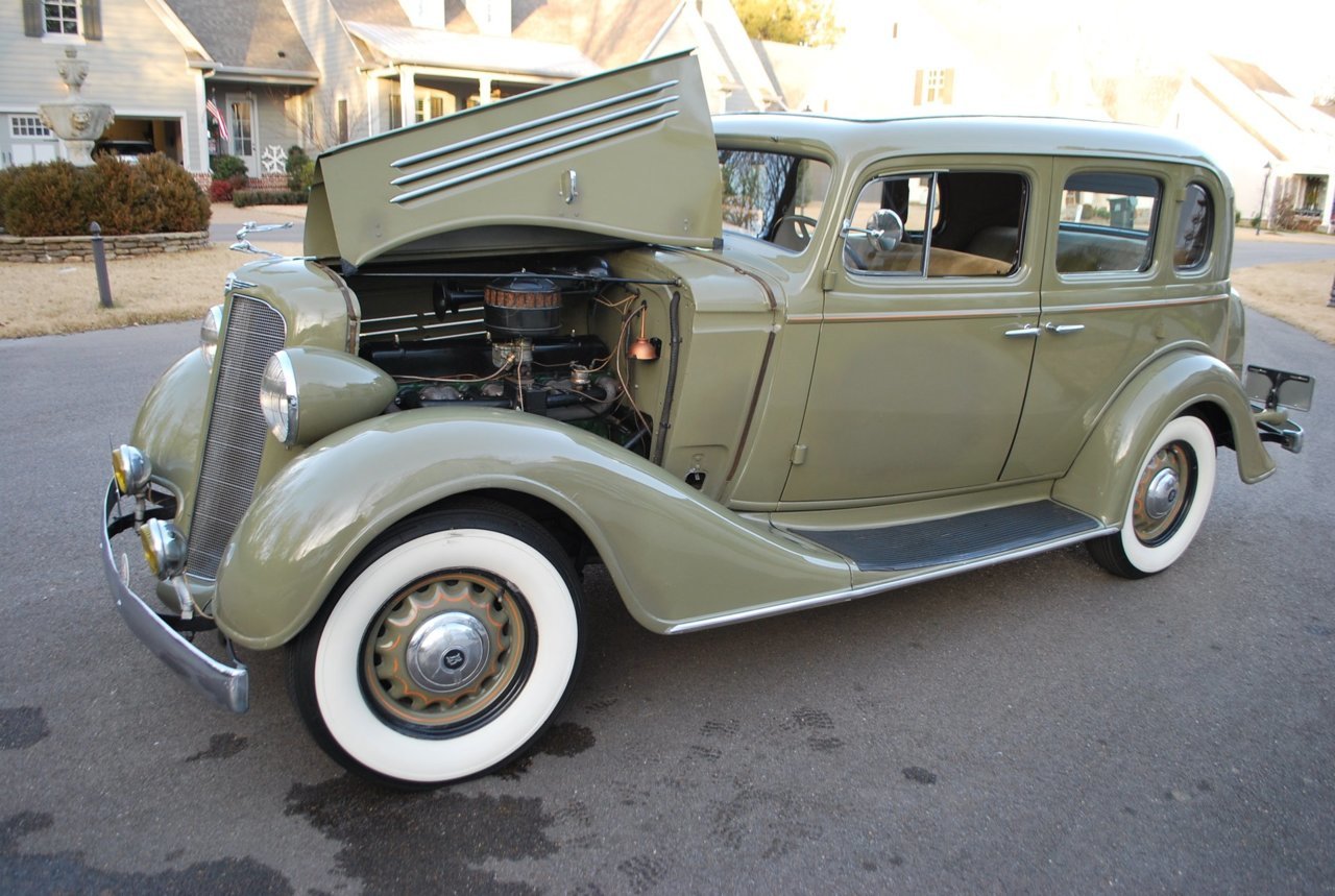 1935-buick-41-club-sedan.jpg