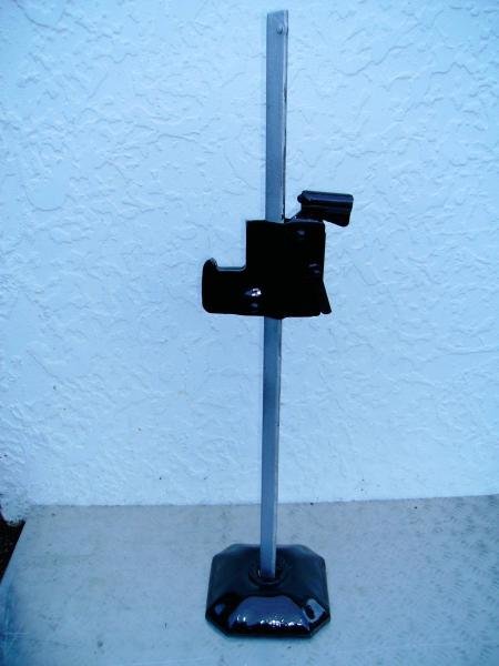 1948 Ford V8 jack.jpg