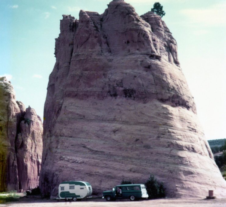 1960 Chevy Carryall + 1960 Highway Cruiser 15'.jpg