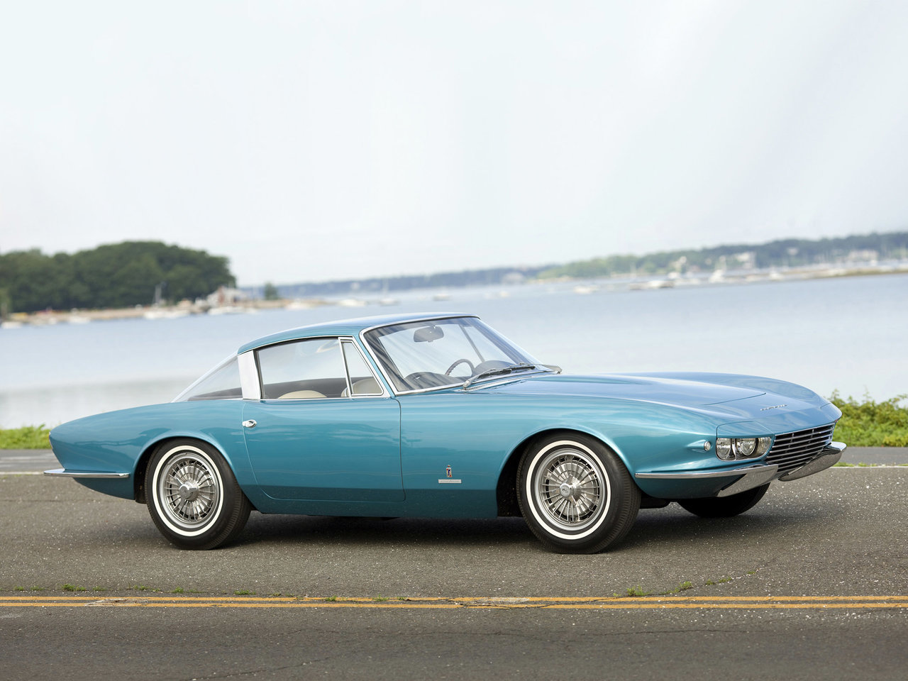 1963 Chevrolet Corvette Rondine Pininfarina.jpg