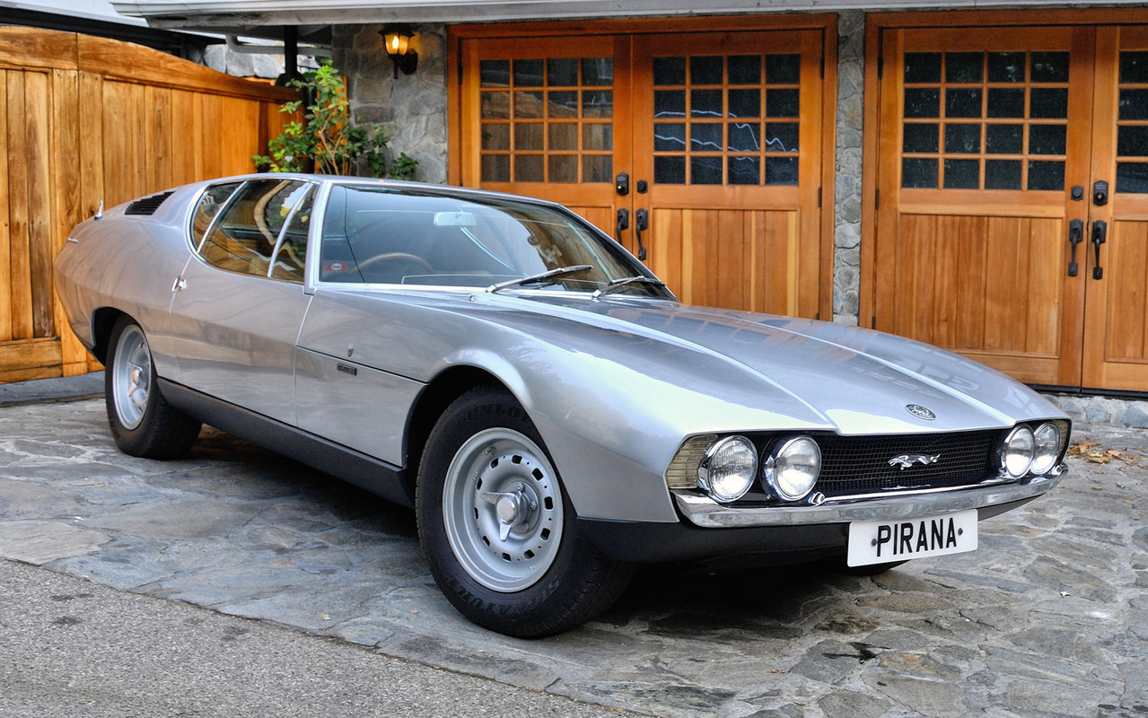 1967 jaguar bertone pirana coupe2.jpg