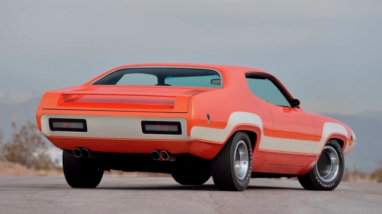 1971 Plymouth Roadrunner 3.jpg