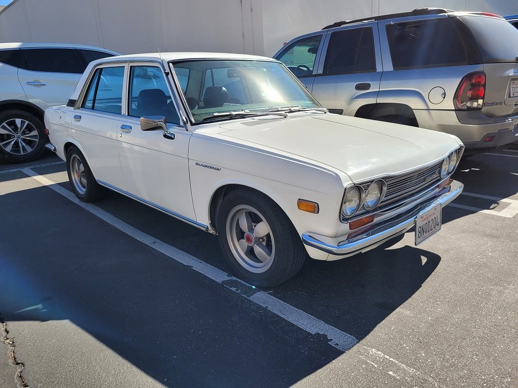 1972 Datsun 510-Exterior 06.jpg