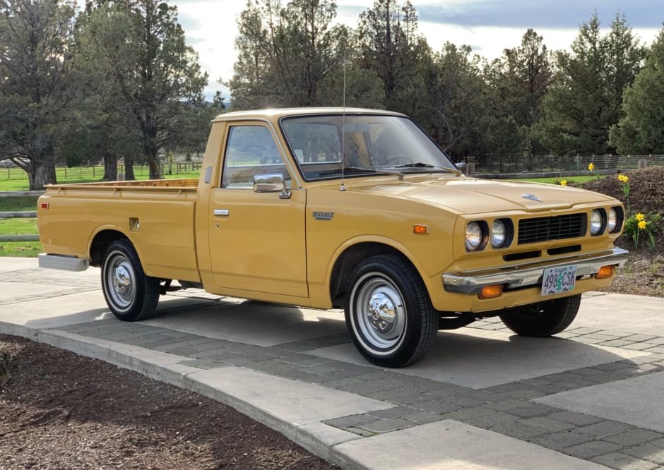1974_toyota_hilux_1557338420a17a8cIMG_3701-940x666.jpeg.jpg