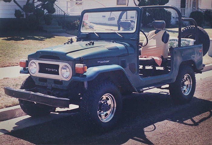 1976-FJ40.jpg