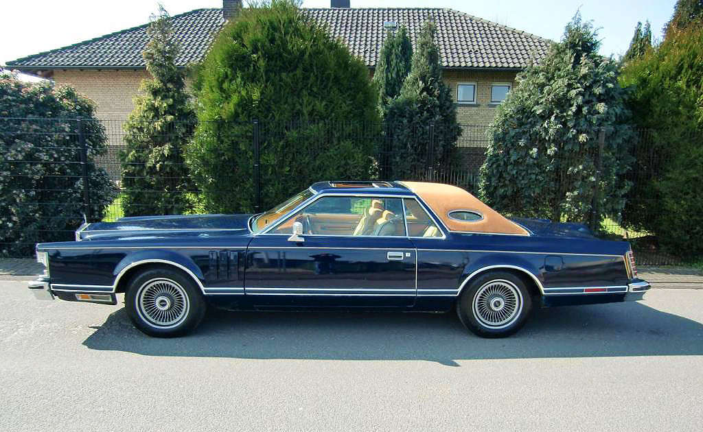 1977-Lincoln-Mark-V-Bill-Blass-aaaaa.jpg