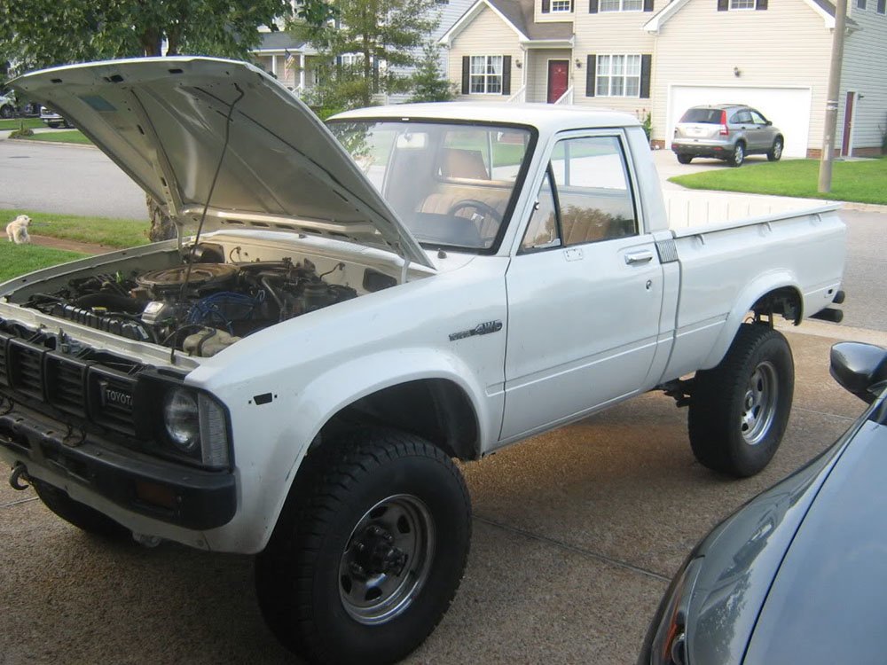 1980_restored_toyota_4x4_02.jpg