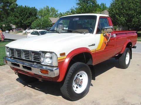 1981_Toyota_Pick_Up_Truck_SR5_4x4_For_Sale_Front_1.jpg