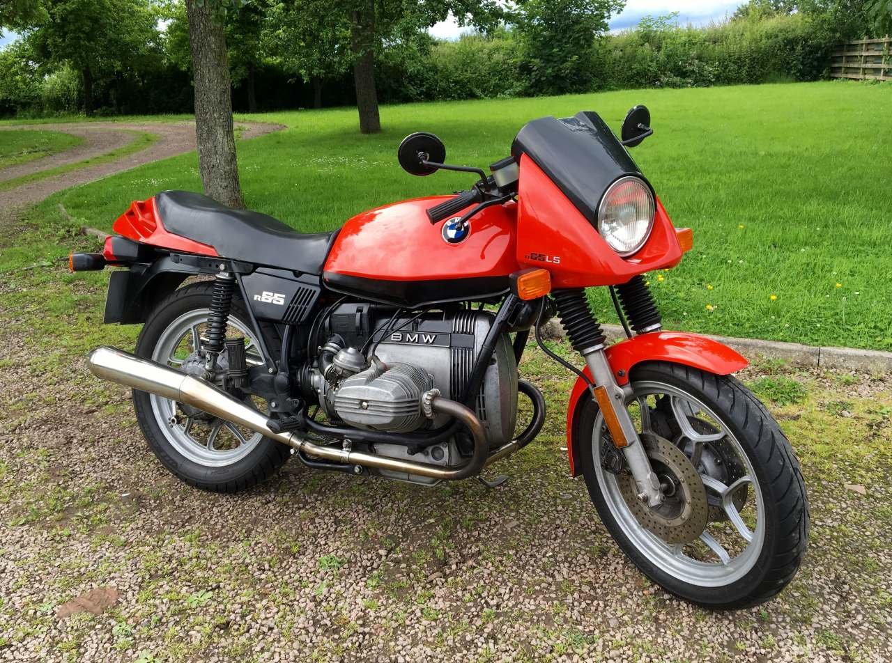 1982 BMW R65LS.jpg
