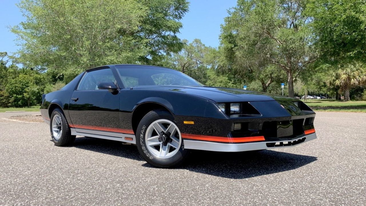 1983-chevrolet-camaro-z28-1-1671046541400@2x.jpg
