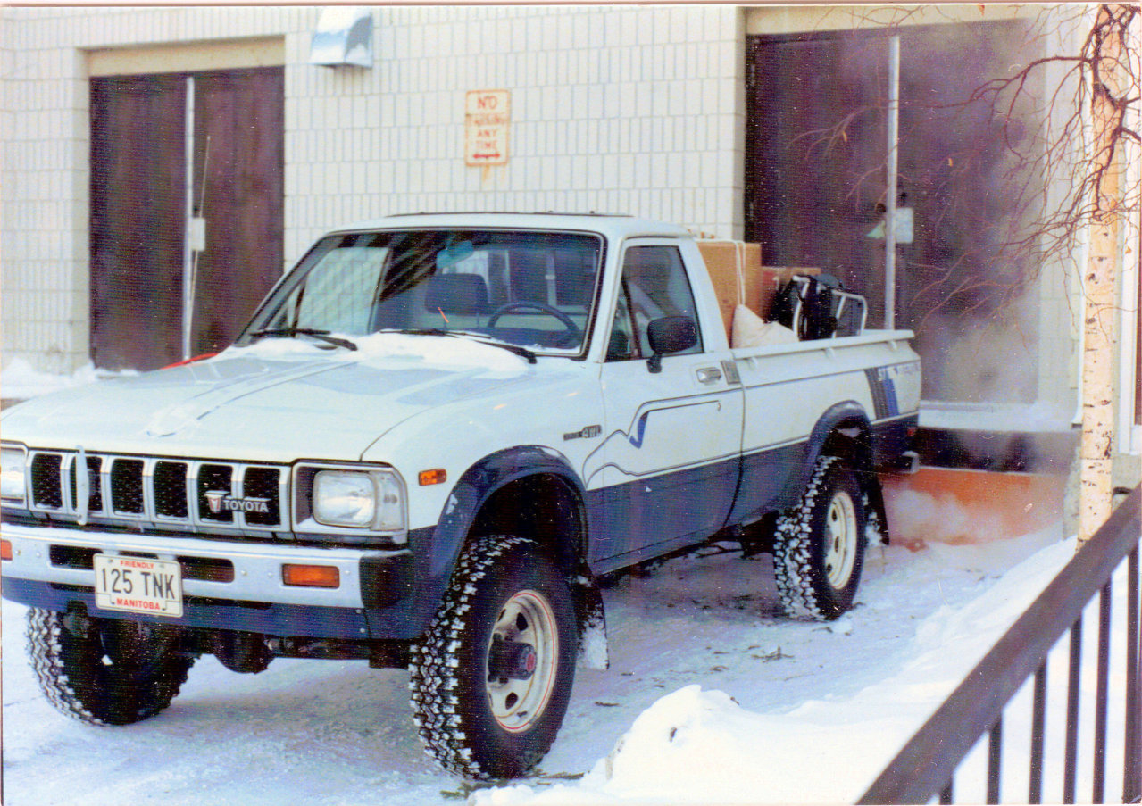 1983 Toyota Truck.jpg