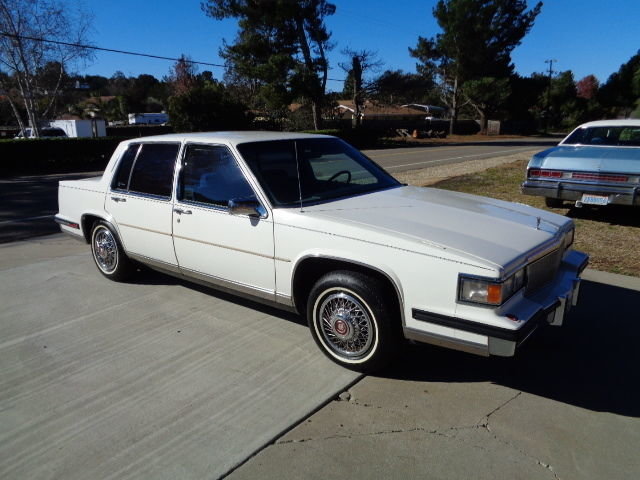 1985-cadillac-fleetwood-brougham-low-miles-estate-sale-car-in-excellent-shape-1.jpg