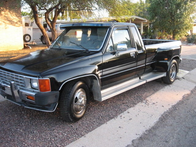 1986-toyota-truck-xtra-cab-1ton-dually-12.jpg