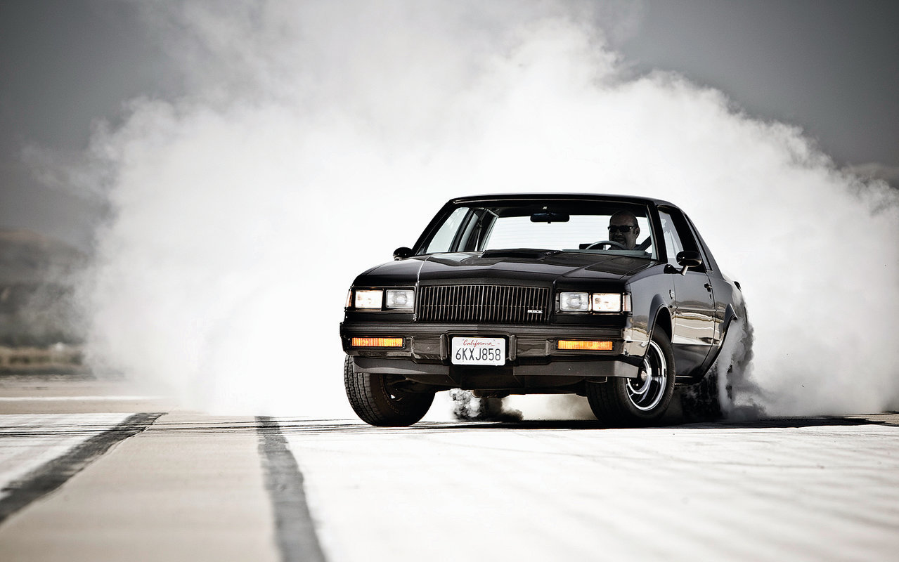 1987-Buick-Regal-Grand-National-front-th_85a29d4aed234f941a2ede7e23b63545981f370d.jpg