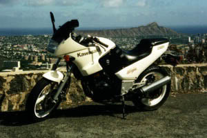 1987_250r_cfaae1c46e00fadd44f3330dbfa05a7506e1494d.jpg