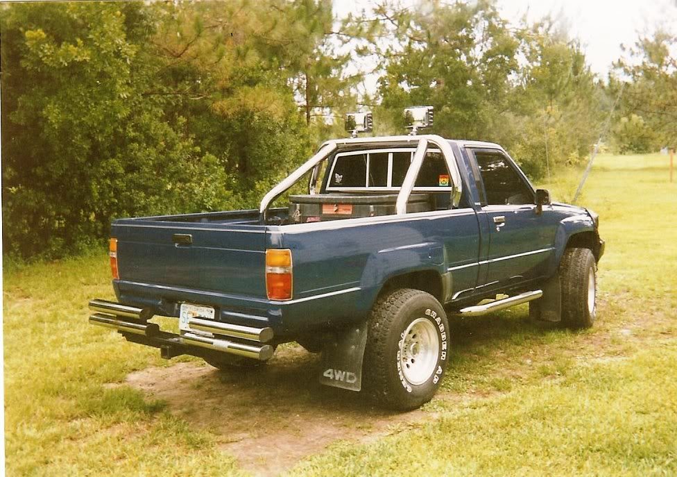 1987Toyota2_f77a3d43ddd261c0a3291d832e223e842b6bb451.jpg