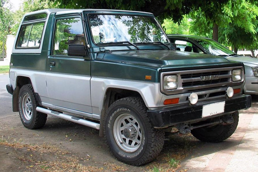 1989_Daihatsu_Rocky_2.0_DX_Wagon.jpg