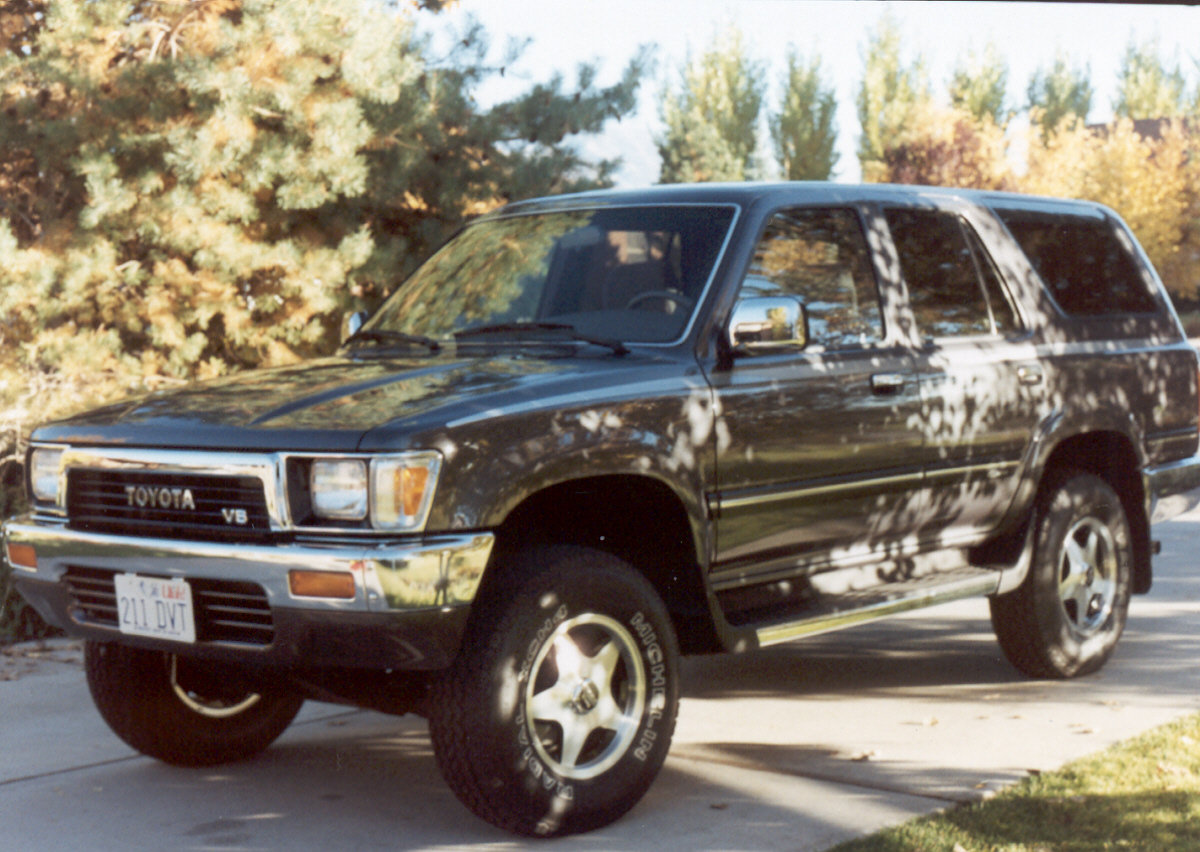 1990-Toyota4-Runner_39ff9ee1d2de0c23bd5e06d69957ce31cdd2d3a4.jpg
