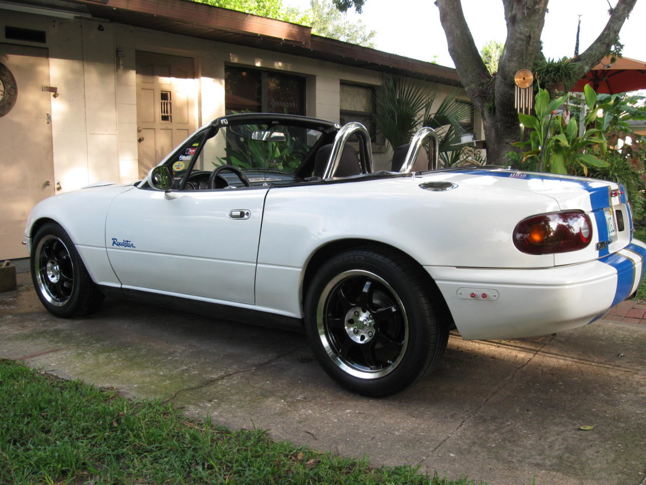 1991miata.jpg