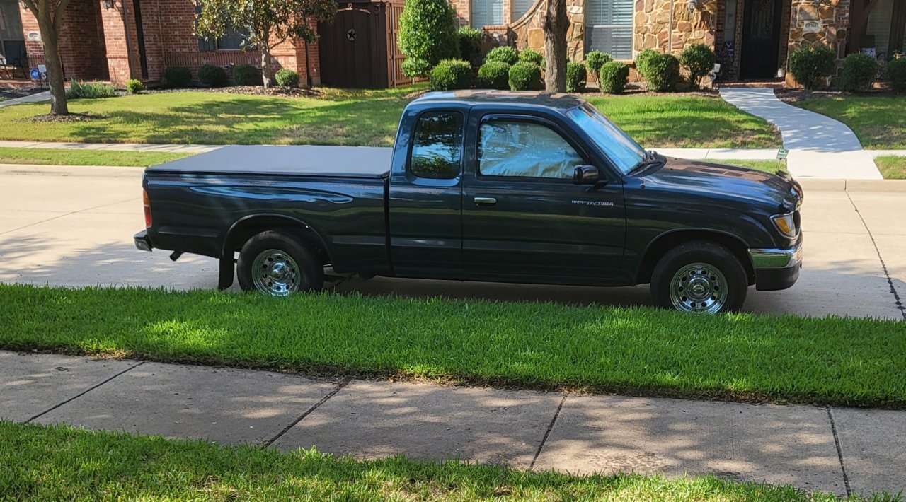 1995 Tacoma.jpg