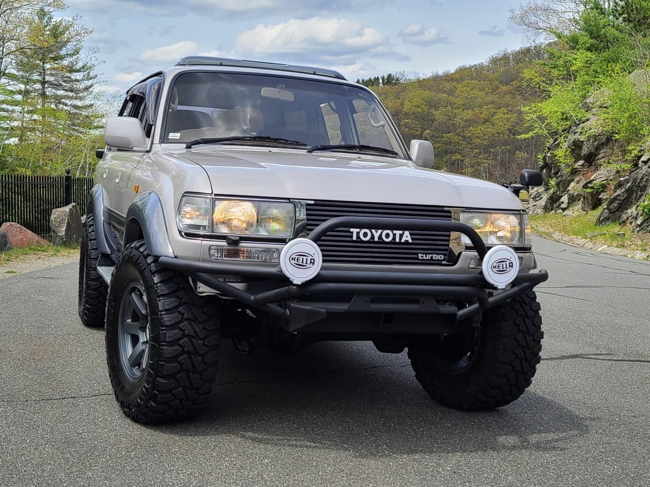 1995_toyota_land_cruiser_1620792343e1c1c39750af120210509_132114-scaled.jpg
