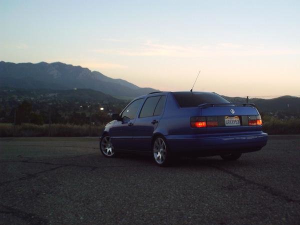 1998 Jetta.jpg