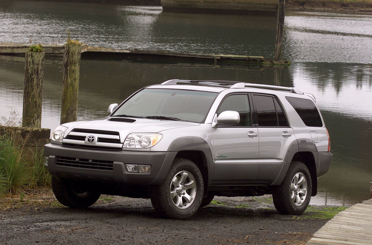 1998001_2003_4Runner_front_3.4.jpg